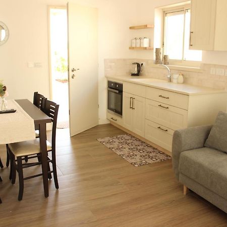 Apartament אירוח בהגושרים Zewnętrze zdjęcie